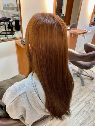 ロング カラー 山本 彩加のヘアスタイル