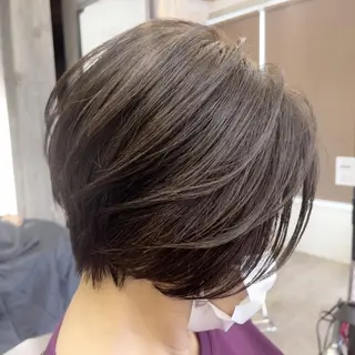 ショート カラー OAK溝の口 𖠋SHINYAのヘアスタイル