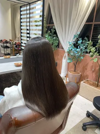 ミディアム acroあべの店所属・🧸ブリーチモデル /透明感🎀のヘアスタイル