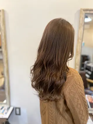 カラー miku. 髪質改善/韓国のヘアスタイル