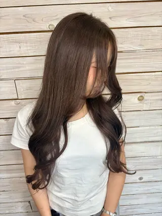 ロング 透明感カラー🫧✨ 副店長   藤本彩果のヘアスタイル