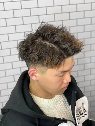 ショート パーマ メンズ TOP by threenine所属・🔥メンズ特化🔥 谷口力哉のヘアスタイル