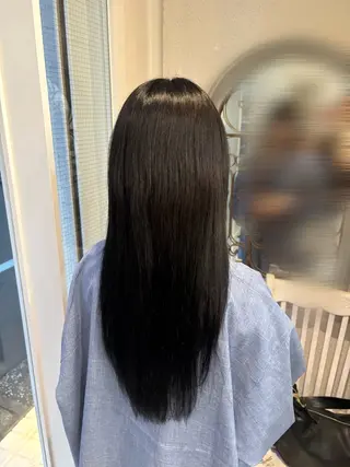 ロング カラー 山﨑彩乃 🫧 縮毛矯正のヘアスタイル