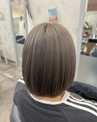 ショート カラー r i n k aのヘアスタイル