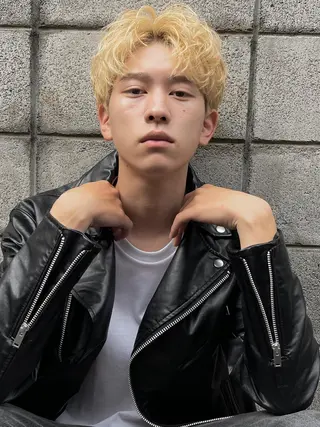 ショート カラー メンズ チーフマネージャー 💈田村亮太朗💈のヘアスタイル