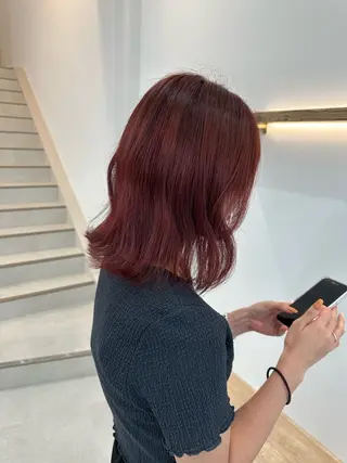 ミディアム Reina レイナのヘアスタイル
