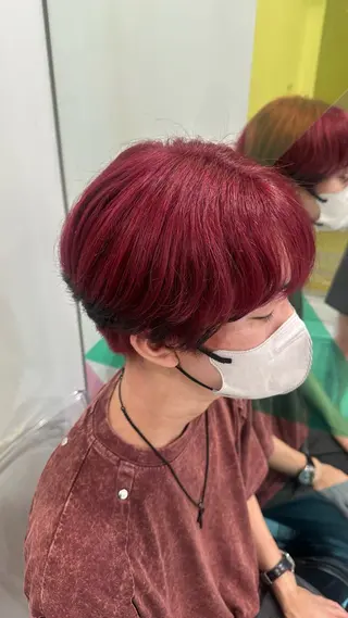 ショート カラー ハイトーン🌈メンズ カット♡Machanのヘアスタイル