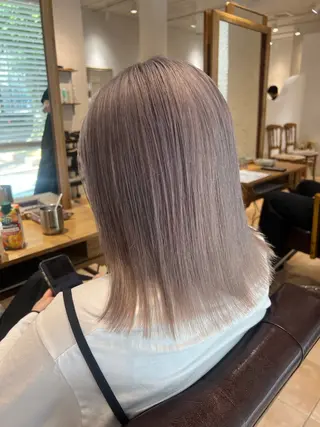 ミディアム カラー 🥀韓国ヘア🥀 宮津真菜のヘアスタイル