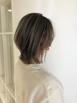 ミディアム カラー クリスタルマジック hair &　eyeのヘアスタイル