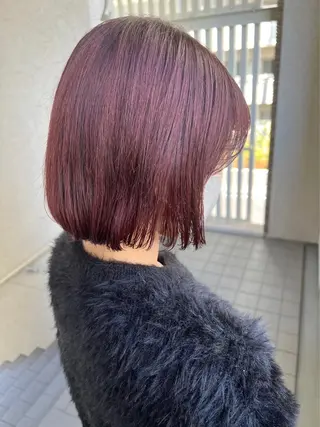 ショート カラー fumi🪞血色感 アップ艶カラーのヘアスタイル