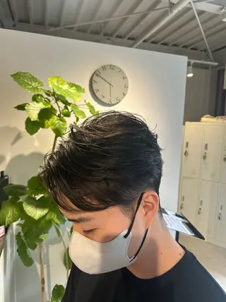 ショート パーマ メンズ 💎韓国カラー Giness坂下巧のヘアスタイル