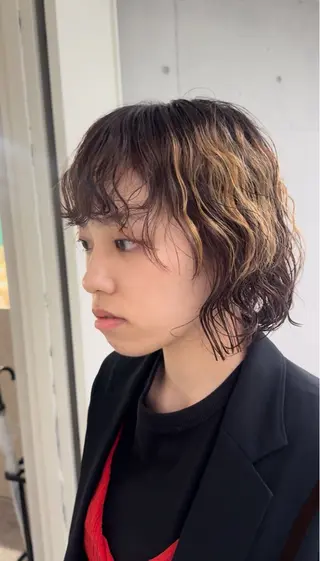 ミディアム パーマ A BY WHO所属・A BY WHO あおきのヘアスタイル