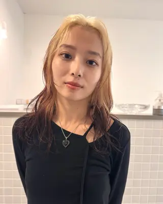 ミディアム カラー ブリーチ/似合わせ Kaito🦕/栄のヘアスタイル