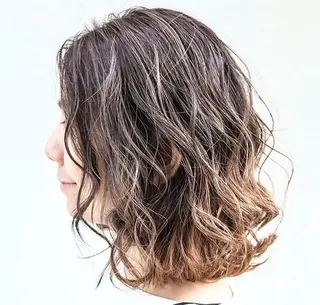 ミディアム カラー 仕上がり満足度No. 1✨ﾄﾀﾞﾕｳのヘアスタイル