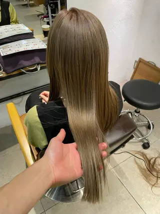 ロング カラー ヘアアレンジ 小顔レイヤー×コンパ クトボブ/林隆平のヘアスタイル