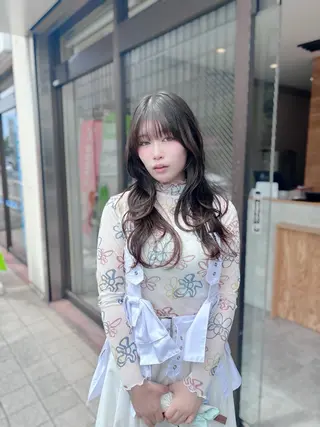 セミロング hers所属・【縮毛矯正支持絶大】 RYOJIのヘアスタイル