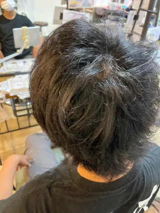 ショート Fiona by ganesha【フィオナ バイ ガネイシャ】所属・八田 遥のヘアスタイル