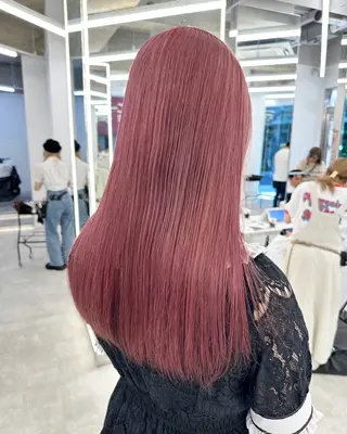 ロング カラー 韓国 /透明感/サキナのヘアスタイル