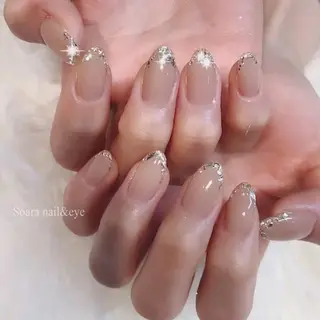 ネイル Salon Cleve所属・T. maoのネイルデザイン