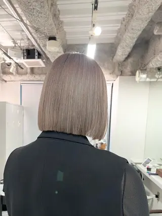 ショート カラー sio.nail&eyebrow salon shimokitazawa2号店所属・nailist mana𖤐´-のネイルデザイン