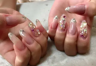 ネイル t. yoshizawaのネイルデザイン