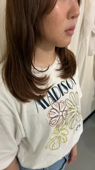 セミロング カラー ヘアアレンジ 🌟小出　倫花🌟 艶カラー／カットのヘアスタイル