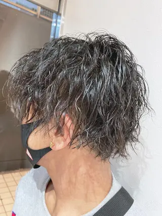 ミディアム パーマ メンズ shine hair blend所属・永井 紫優のヘアスタイル