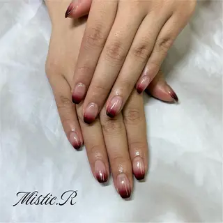 ネイル 🫧Mistic.R 西山🫧のネイルデザイン
