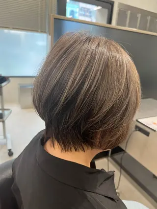 ショート 傷ませないカラー✨ 鶴見/菅谷光哉のヘアスタイル