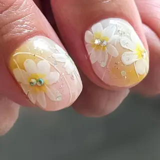 ネイル newrandas hitomiのネイルデザイン