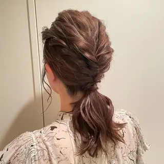 セミロング ヘアアレンジ T Ayaのヘアスタイル