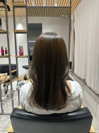 ミディアム カラー 透明感カラー グレージュ/あいのヘアスタイル