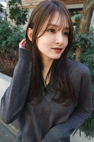 ロング カラー レディースカット🎀 NANAHAのヘアスタイル