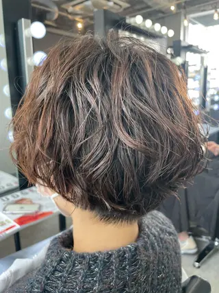 ショート カラー パーマ ブリーチなし透明感 タケザワミキのヘアスタイル