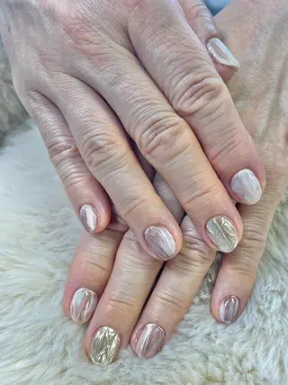 ネイル nail & eye Aivy 【アイビー】所属・奥野 彩香のネイルデザイン