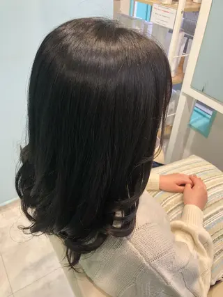 カラー 増田 結莉のヘアスタイル