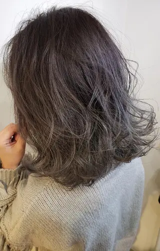 ミディアム カラー RIENS♡xrea 山本優舞のヘアスタイル