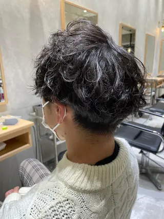 パーマ メンズ 吉田 宙生のヘアスタイル