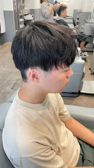 ミディアム Noisyle 西本町所属・阪田 集/メンズヘアのヘアスタイル