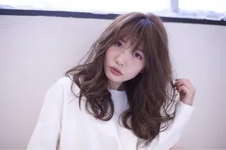 セミロング channel 大澤俊文のヘアスタイル