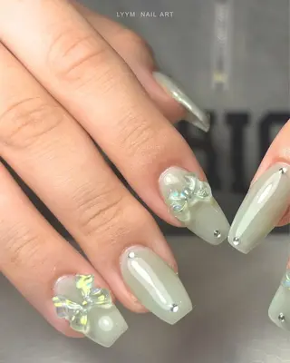 ネイル LYYM Nail Salonのネイルデザイン