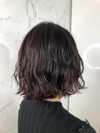 ミディアム AVANCE emiのヘアスタイル