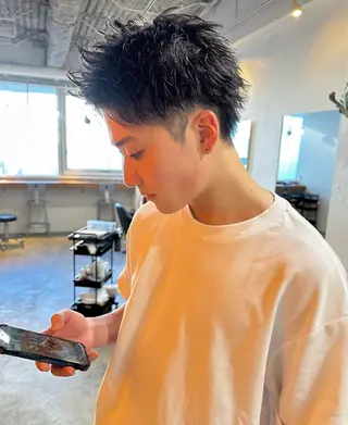 ショート メンズ グランジヘア 無造作ヘアHYUGAのヘアスタイル