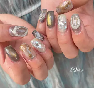 ネイル revia所属・ERI Nailistのネイルデザイン