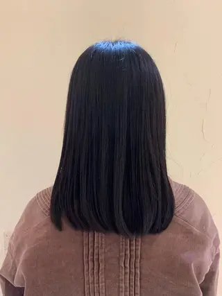 ミディアム カラー 美容室キートス所属・岩井 七香のヘアスタイル