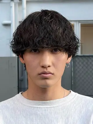 パーマ 山口 ヒロトのヘアスタイル