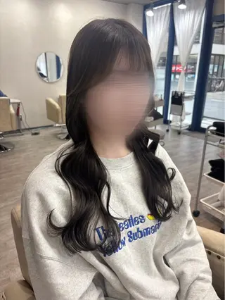 ロング カラー Una所属・韓国風カラー✄ カズホのヘアスタイル