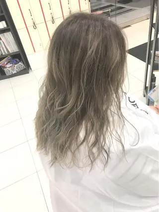 セミロング カラー D.log 大和西大寺店所属・川崎 雅大のヘアスタイル