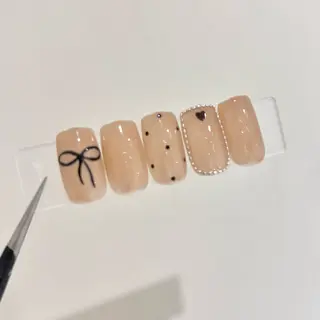 ネイル 🎀チーク/ちゅるん 🫧chisa🎀のネイルデザイン