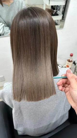 ミディアム 佐藤 崇文のヘアスタイル